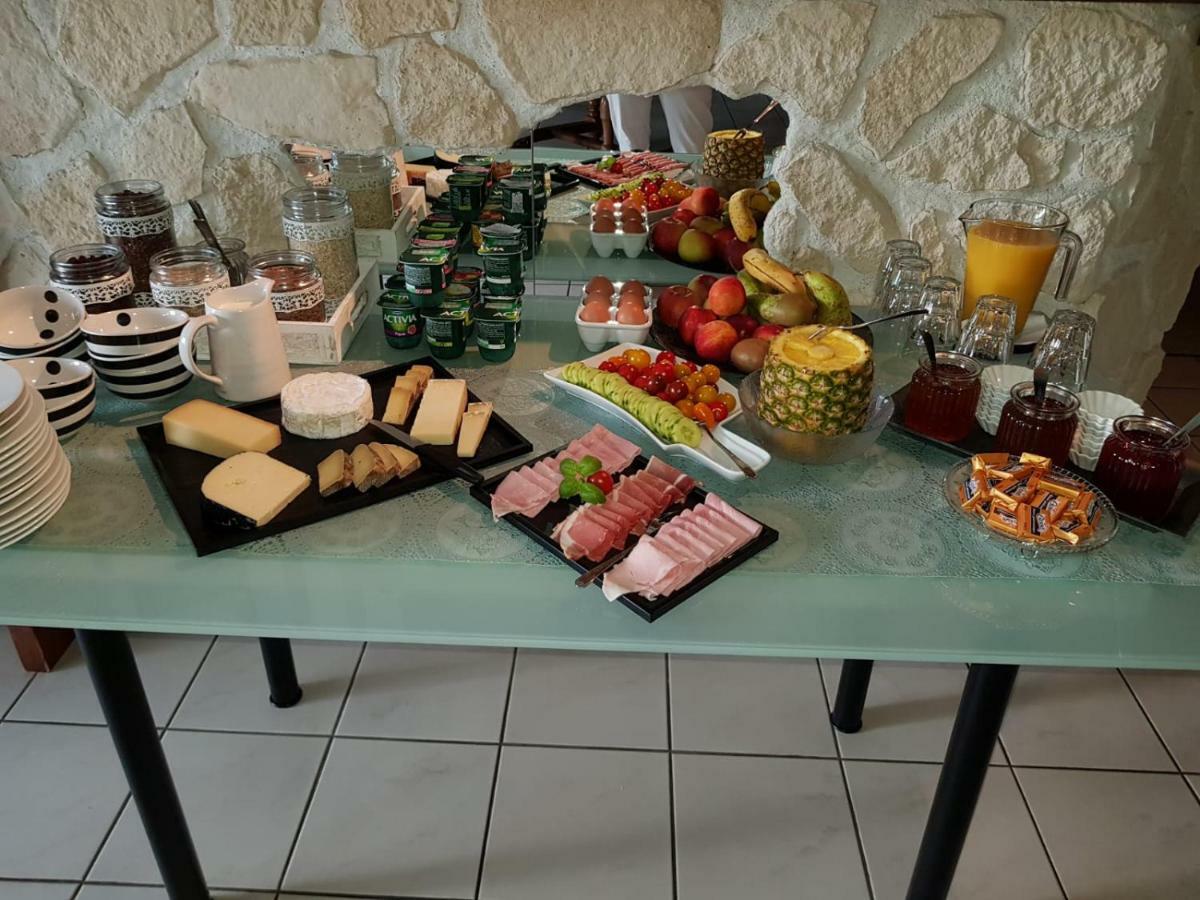 Le Venay Bed & Breakfast Frontenaud Ngoại thất bức ảnh